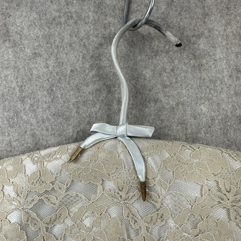 1930s-40s LACE COVERED Boudoir Vanity Lingerie Wedding Dress DISPLAY HANGER‎